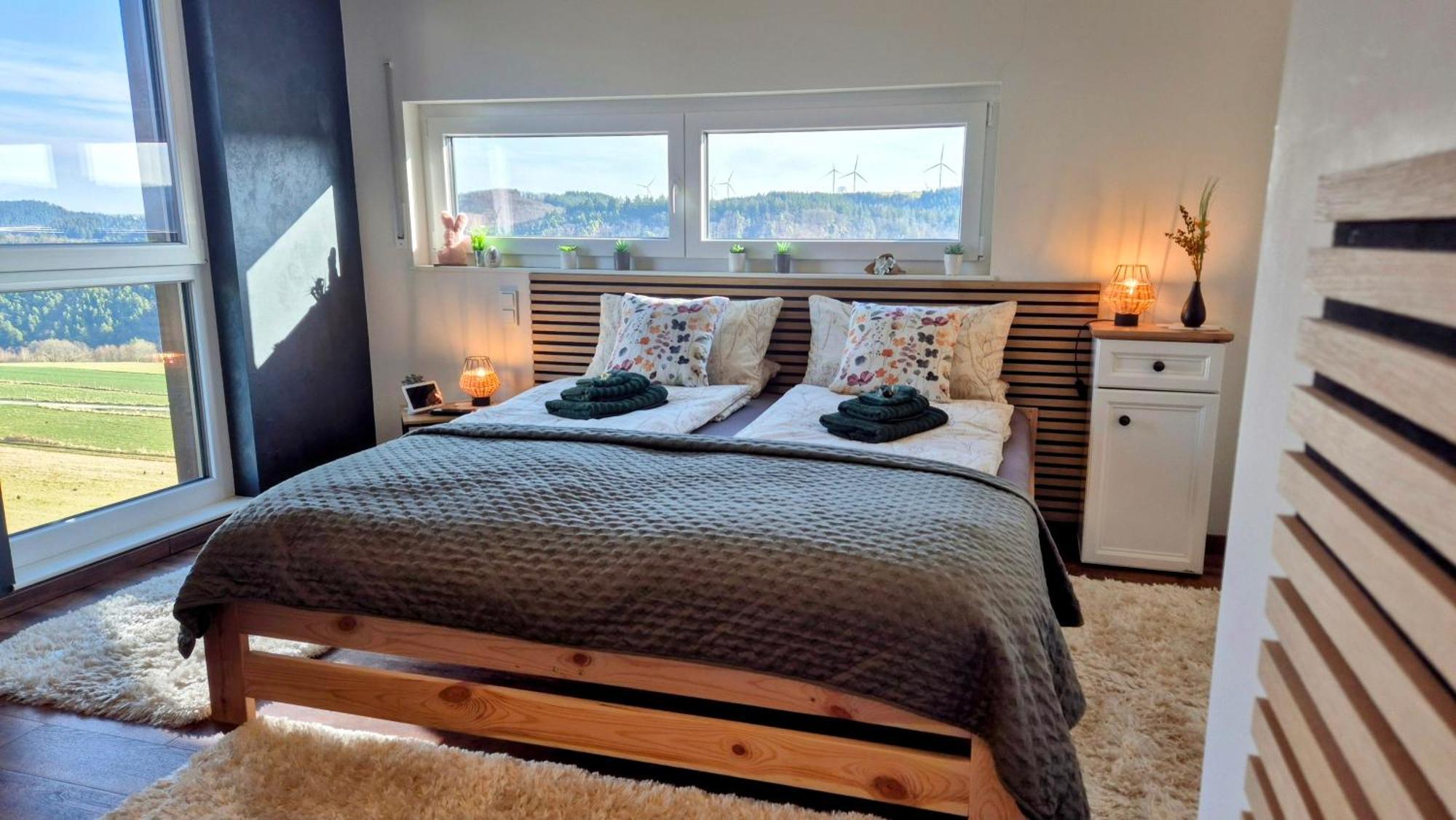 Serenity Vista Retreat Bnb Bescheid Kültér fotó
